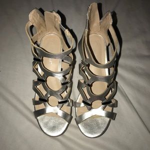 ♥️SOLD♥️ Cat & Jack silver wedge. Size 1